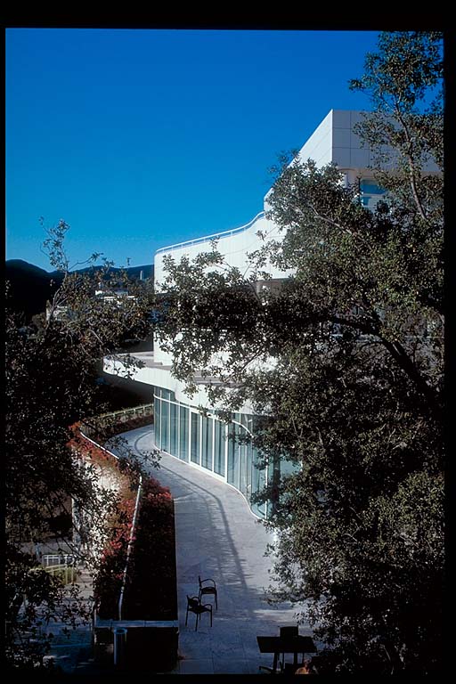 West Terrace of Cafe, view to north 